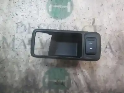 Pezzo di ricambio per auto di seconda mano COMANDO ALZACRISTALLI POSTERIORI DESTRO per FORD KUGA (CBV)  Riferimenti OEM IAM 1471913  