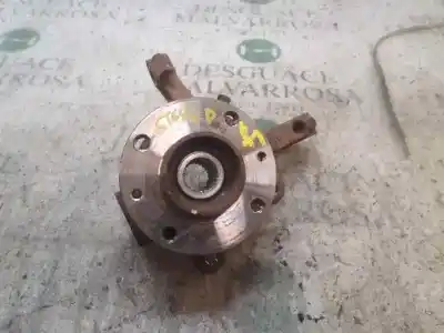 Second-hand car spare part front right knuckle for renault twingo ii (cn0_) 1.2 16v (cn0k cn0v) oem iam references 8200663593