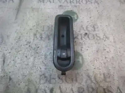 Second-hand car spare part right front power window switch for renault twingo ii (cn0_) 1.2 16v (cn0k cn0v) oem iam references 8200214936