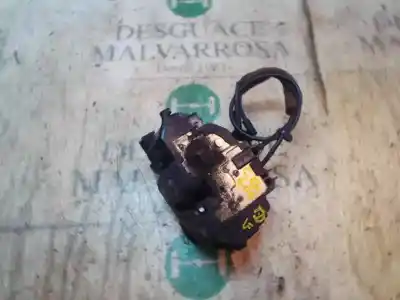 Автозапчастина б/у замок заднього правого дверя для renault clio iii exception посилання на oem iam 8200300129