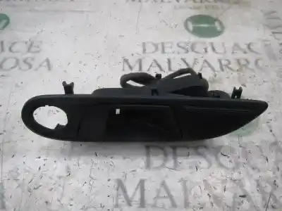 Piesă de schimb auto la mâna a doua MÂNER INTERIOR STÂNGA FATA pentru FORD FIESTA (CB1)  Referințe OEM IAM 1686126  