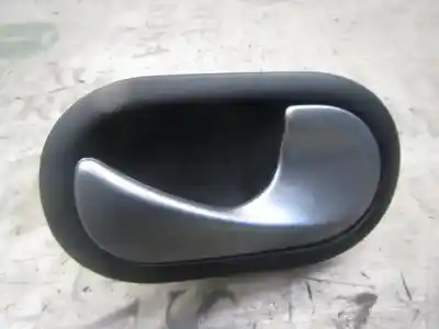 Автозапчастина б/у внутрішня задня права ручка для renault clio iii emotion посилання на oem iam 