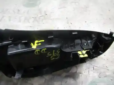Peça sobressalente para automóvel em segunda mão botão / interruptor elevador vidro dianteiro direito por ford fiesta (ccn) trend referências oem iam 1850432  
