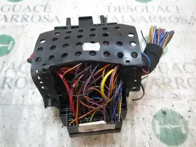 Pezzo di ricambio per auto di seconda mano scatola relè/fusibili per ford ka (ccq) collection riferimenti oem iam   
