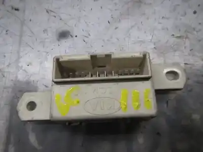 Piesă de schimb auto la mâna a doua modul electrotic pentru kia sorento 2.5 crdi ex referințe oem iam 