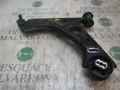 Tweedehands auto-onderdeel LINKER ONDERSTE OPHANG ARM voor FIAT LINEA (110)  OEM IAM-referenties 51783057  