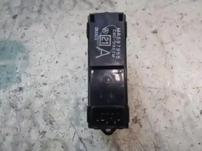 Автозапчастина б/у передній правий віконний вимикач для mitsubishi l 200 (ka0/kb0) cabina doble invite 4x4 посилання на oem iam   