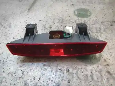 Second-hand car spare part center tailgate light for kia rio 1.6 emotion oem iam references 927501g210