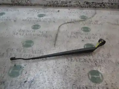 Second-hand car spare part left front windshield wiper arm for kia rio 1.6 emotion oem iam references 983101g000