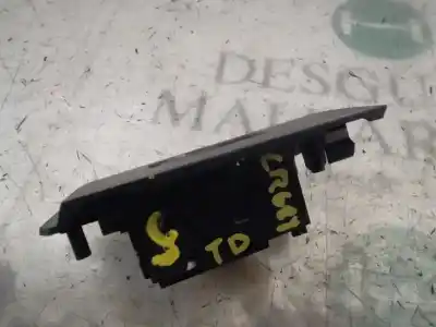 Peça sobressalente para automóvel em segunda mão botão / interruptor elevador vidro traseiro direito por toyota auris 1.8 16v (híbrido) referências oem iam 8481002140  