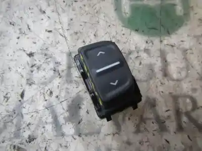 Автозапчасти б/у ВЫКЛЮЧАТЕЛЬ ПЕРЕДНЕГО ПРАВОГО ОКНА за DACIA SANDERO  ссылки OEM IAM 254214937R  