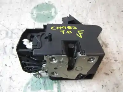 Second-hand car spare part REAR RIGHT DOOR LOCK for DACIA SANDERO  OEM IAM references 825022281R  