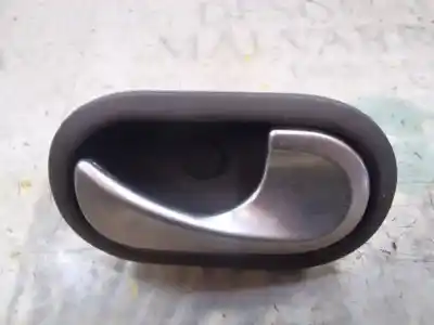 Tweedehands auto-onderdeel BINNEN VOOR RECHTS HANDVAT voor RENAULT MODUS  OEM IAM-referenties 8200730863  