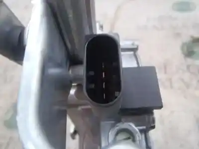 Peça sobressalente para automóvel em segunda mão motor do limpa para brisas por bmw serie 1 berlina (e81/e87) 120d referências oem iam 61617192963  692570601