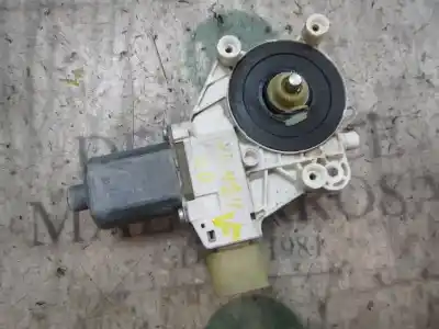 Peça sobressalente para automóvel em segunda mão motor elevador vidro dianteiro direito por bmw serie 1 berlina (e81/e87) 120d referências oem iam 67626927028