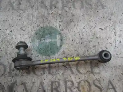 Pezzo di ricambio per auto di seconda mano staffa posteriore destra per bmw serie 1 berlina (e81/e87) 116i riferimenti oem iam 33556764428