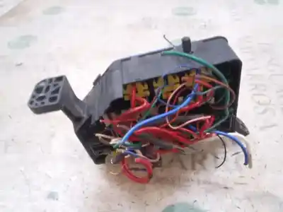 Pezzo di ricambio per auto di seconda mano scatola relè/fusibili per hyundai i20 comfort riferimenti oem iam   
