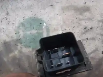 Автозапчастина б/у коробка передігрів для renault espace iv (jk0) 2.0 dynamique [2.0 ltr. - 110 kw dci diesel fap] посилання на oem iam   