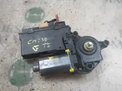 Second-hand car spare part rear left window motor for audi a4 avant (8e) 1.9 tdi (96kw) oem iam references 8e0959801e Second-hand car spare part rear left window motor for audi a4 avant (8e) 1.9 tdi (96kw) oem iam references 8e0959801e