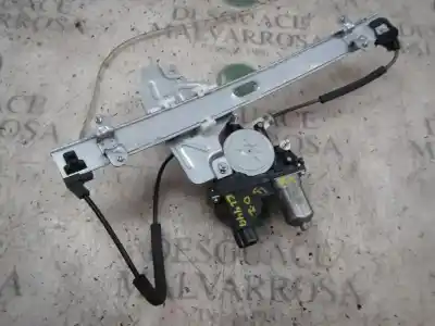 Peça sobressalente para automóvel em segunda mão elevador de vidros dianteira esquerda por kia rio iii (ub) 1.4 crdi referências oem iam 824011w320