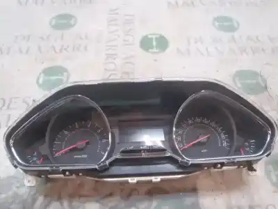 Tweedehands auto-onderdeel instrumentenpaneel voor peugeot 208 i (ca_, cc_) 1.2 vti 82 oem iam-referenties 9801904780