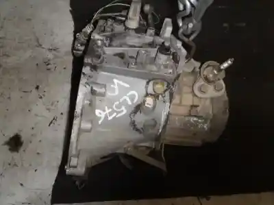 Tweedehands auto-onderdeel VERSNELLINGSBAK voor PEUGEOT 206 BERLINA  OEM IAM-referenties 222235  20DL22