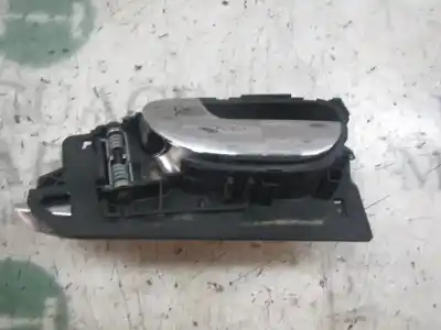 Peça sobressalente para automóvel em segunda mão puxador interior dianteiro esquerdo por peugeot 307 cc (s1) 1.6 referências oem iam 