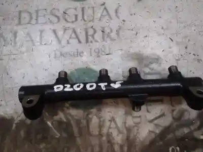 Pezzo di ricambio per auto di seconda mano rampa iniettori per ssangyong kyron 200 xdi limited riferimenti oem iam   