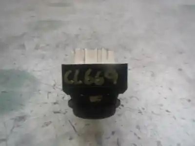 Pezzo di ricambio per auto di seconda mano controllo specchio per kia cee´´d concept riferimenti oem iam 935601h000  