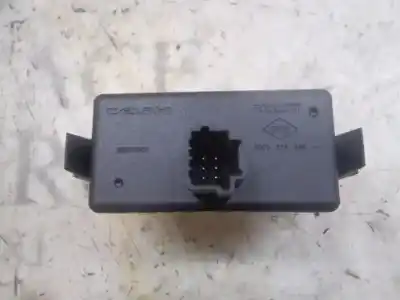 Автозапчастина б/у увага для renault modus confort dynamique посилання на oem iam 252103766r  8200214896