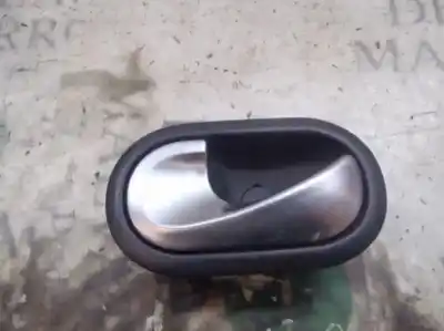 Pezzo di ricambio per auto di seconda mano MANIGLIA INTERNA ANTERIORE SINISTRA per RENAULT CLIO III  Riferimenti OEM IAM   