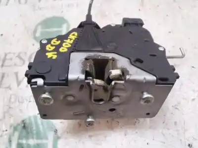 Second-hand car spare part front right door lock for opel corsa d enjoy oem iam references 