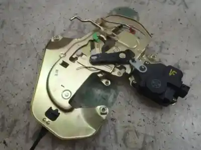 Piesă de schimb auto la mâna a doua încuietoare ușa laterala stânga pentru kia carnival ii 2.9 cdri ex referințe oem iam 