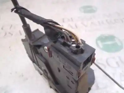 Second-hand car spare part front right door lock for opel corsa d cmon oem iam references   