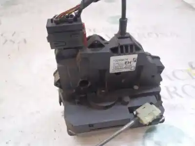 Second-hand car spare part front right door lock for opel corsa d cmon oem iam references   