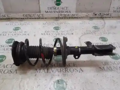 Pezzo di ricambio per auto di seconda mano ammortizzatore anteriore destro per toyota corolla (_e12_) 1.4 d (nde120_) riferimenti oem iam 