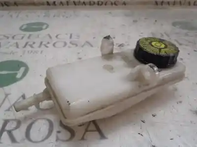 Second-hand car spare part power steering fluid tank for peugeot 308 sw confort oem iam references 