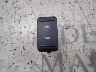 Автозапчасти б/у ВЫКЛЮЧАТЕЛЬ ПЕРЕДНЕГО ПРАВОГО ОКНА за FORD FOCUS C-MAX (CAP)  ссылки OEM IAM   