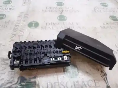 Peça sobressalente para automóvel em segunda mão caixa de fusíveis e relés por ssangyong kyron 200 xdi limited referências oem iam 8231009031