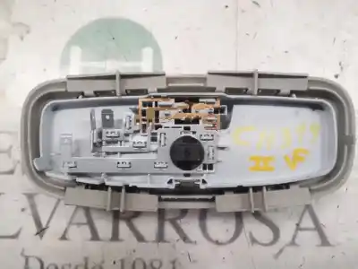 Peça sobressalente para automóvel em segunda mão farolim interior por ford focus berlina (cap) ambiente (d) referências oem iam   