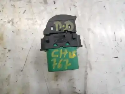 Peça sobressalente para automóvel em segunda mão botão / interruptor elevador vidro dianteiro direito por ford focus lim. (cb8) trend referências oem iam 1746832  