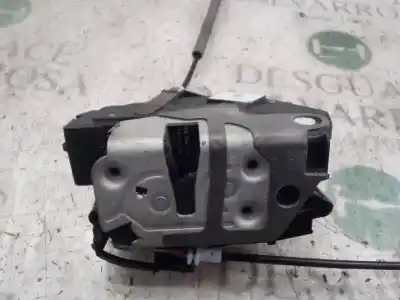 Recambio de automóvil de segunda mano de cerradura puerta trasera derecha para ford focus lim. (cb8) trend referencias oem iam 2099457