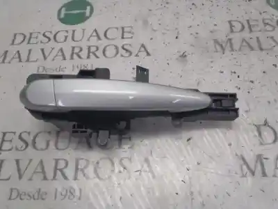 Peça sobressalente para automóvel em segunda mão puxador exterior traseiro direito por bmw serie 1 berlina (e81/e87) 120d referências oem iam 51217207530