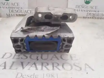 Second-hand car spare part engine support for seat leon (1p1) fr oem iam references 1k0199262at  