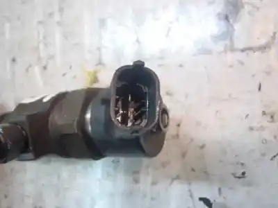 Pezzo di ricambio per auto di seconda mano iniettore per fiat stilo (192) 1.9 jtd cat riferimenti oem iam   