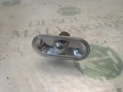 Peça sobressalente para automóvel em segunda mão farolim do lado direito por volkswagen polo (9n1) gt referências oem iam 