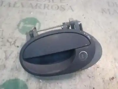 Pezzo di ricambio per auto di seconda mano maniglia esterna anteriore sinistra per opel combo cargo riferimenti oem iam 