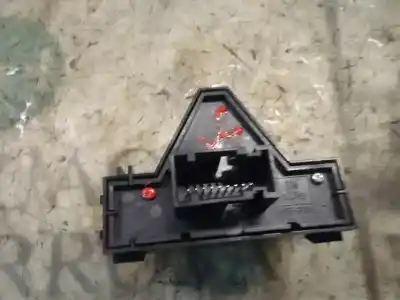 Second-hand car spare part hazard warning lights for opel corsa d 1.3 16v cdti oem iam references   