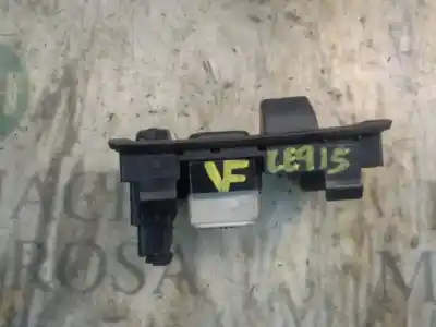 Pezzo di ricambio per auto di seconda mano controllo specchio per toyota corolla (_e12_) 2.0 d-4d (cde120_) riferimenti oem iam   