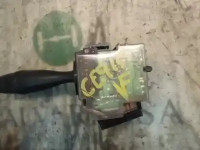 Pezzo di ricambio per auto di seconda mano comando pulito per toyota corolla (_e12_) 2.0 d-4d (cde120_) riferimenti oem iam   